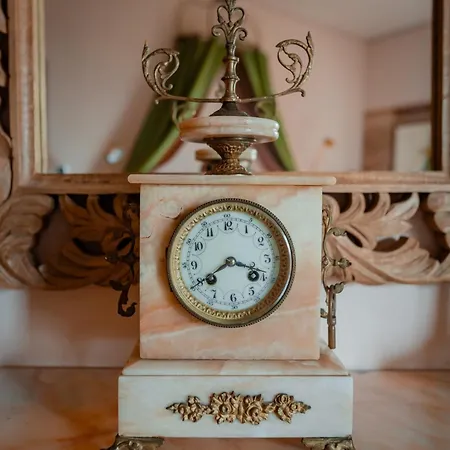 Ottolenghi Wedekind 4*