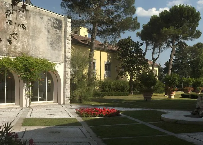 Ottolenghi Wedekind 4*